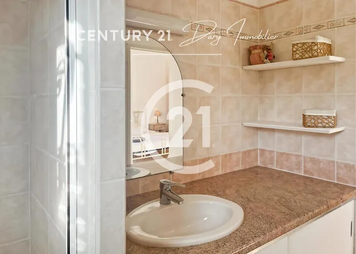 Maison Avec Jardin Proche De La * Calvi (Corsica)