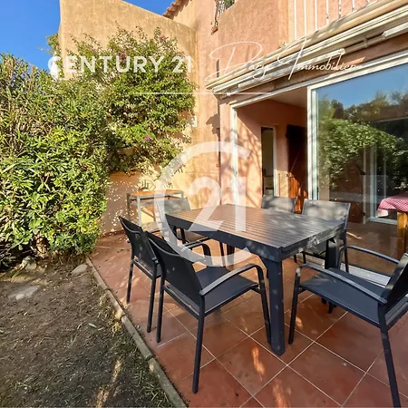 Holiday home Maison Avec Jardin Proche De La *